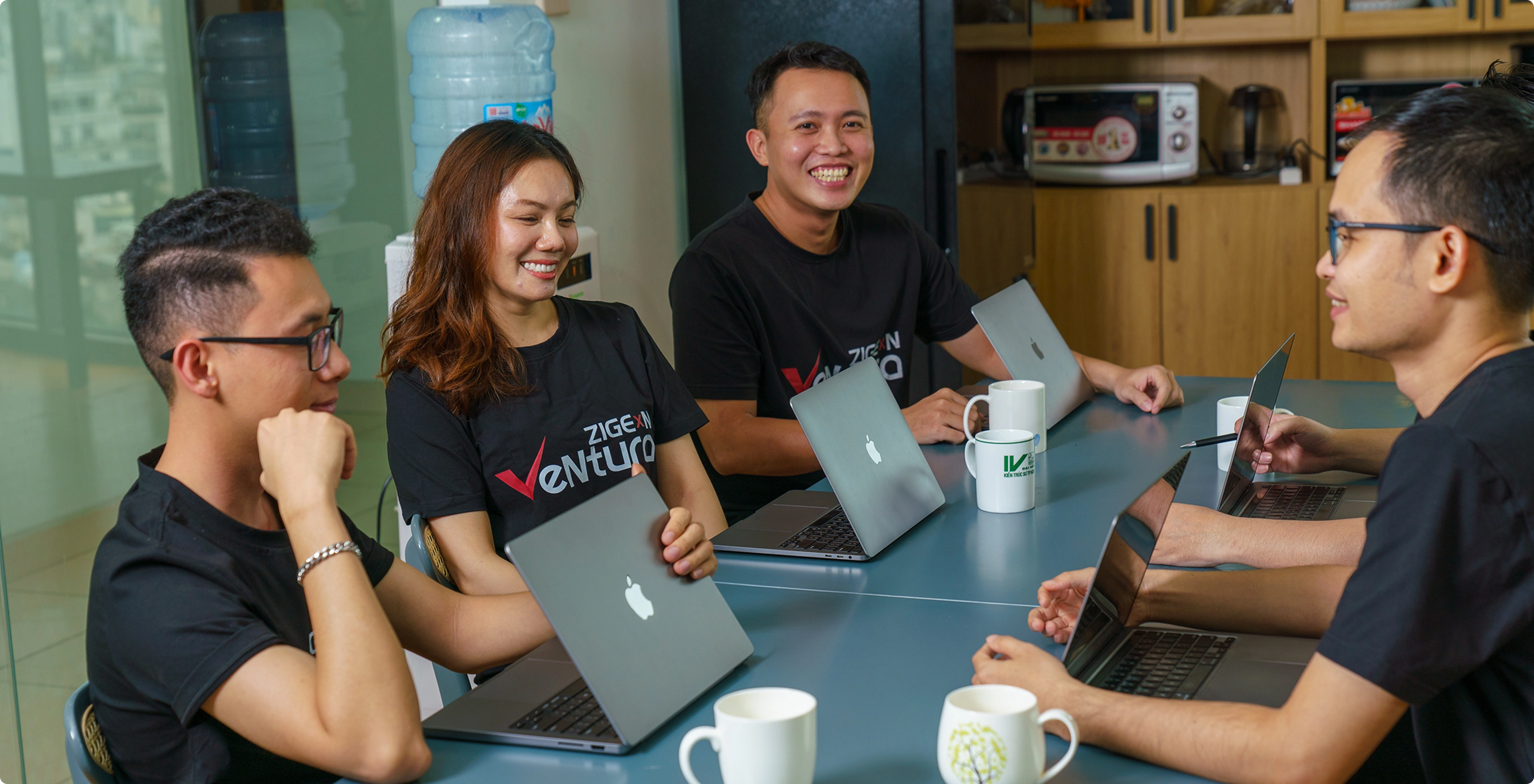 Cách Phát Triển Một Dự Án Thành Công: Những Bài Học Thực Tế Từ Các Leader